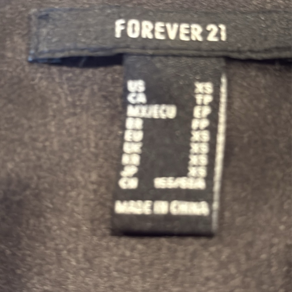 NWT forever 21 short black flar skirt size xsmall . - Picture 4 of 5